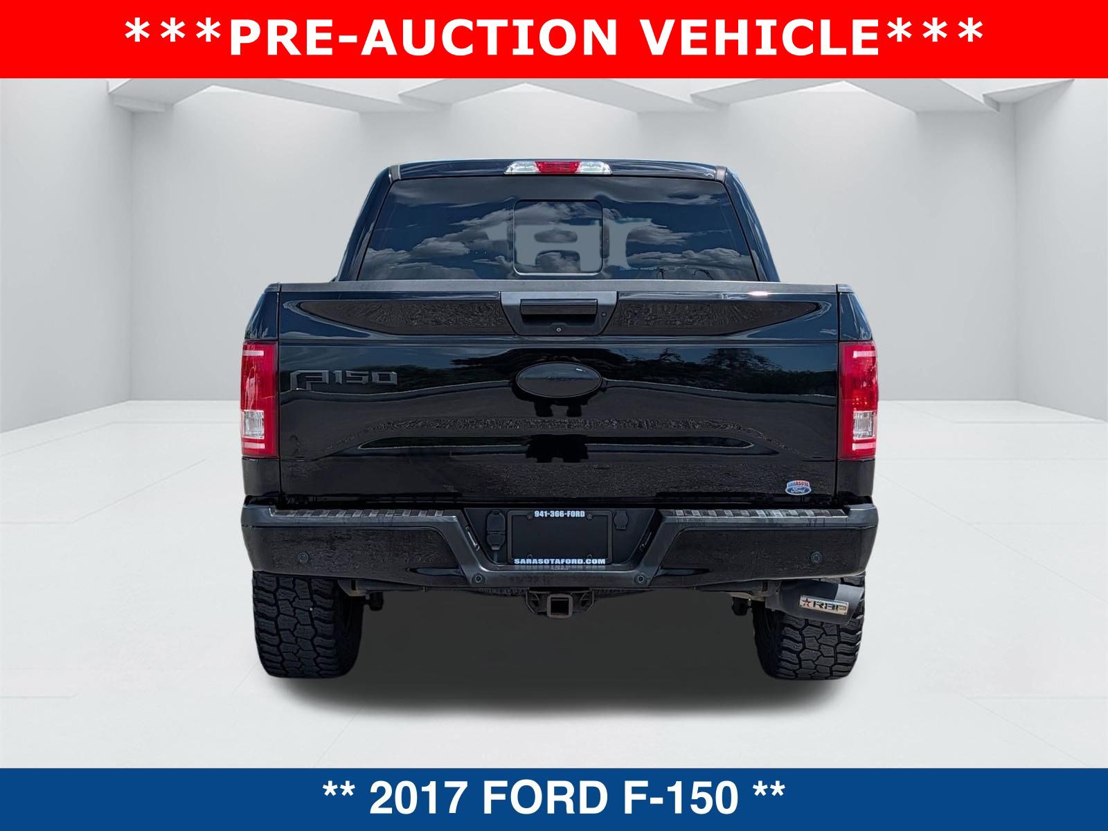 Used 2017 Ford F150 XLT w/ Equipment Group 302A Luxury image 5