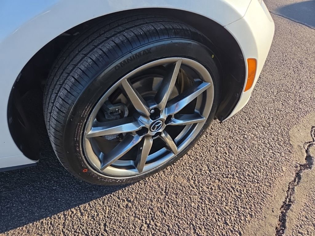 Used 2021 MAZDA MX-5 Miata RF Grand Touring image 7