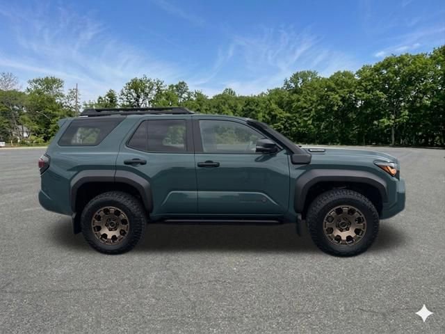 Used 2025 Toyota 4Runner Trailhunter AWD/4WD image 9