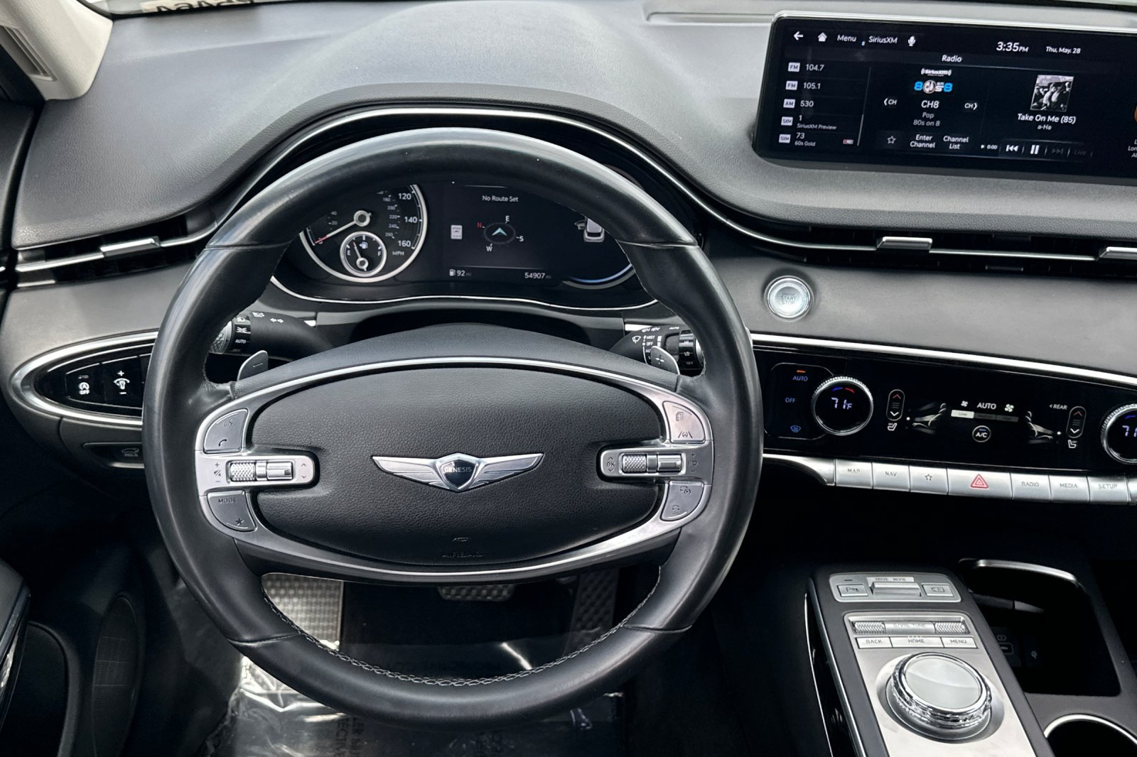 Used 2023 Genesis GV70 2.5T AWD/4WD image 14