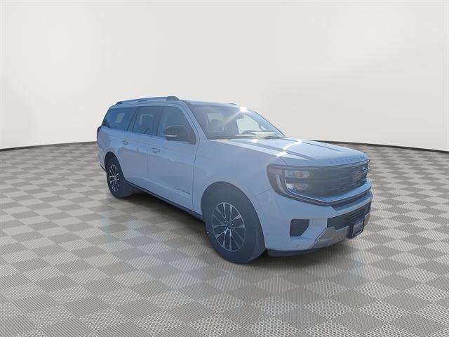 Used 2025 Ford Expedition Max Platinum AWD/4WD image 2