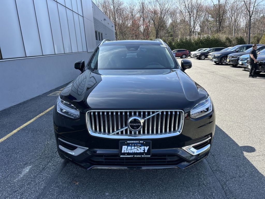 Certified 2023 Volvo XC90 B6 Plus w/ Protection Package image 3