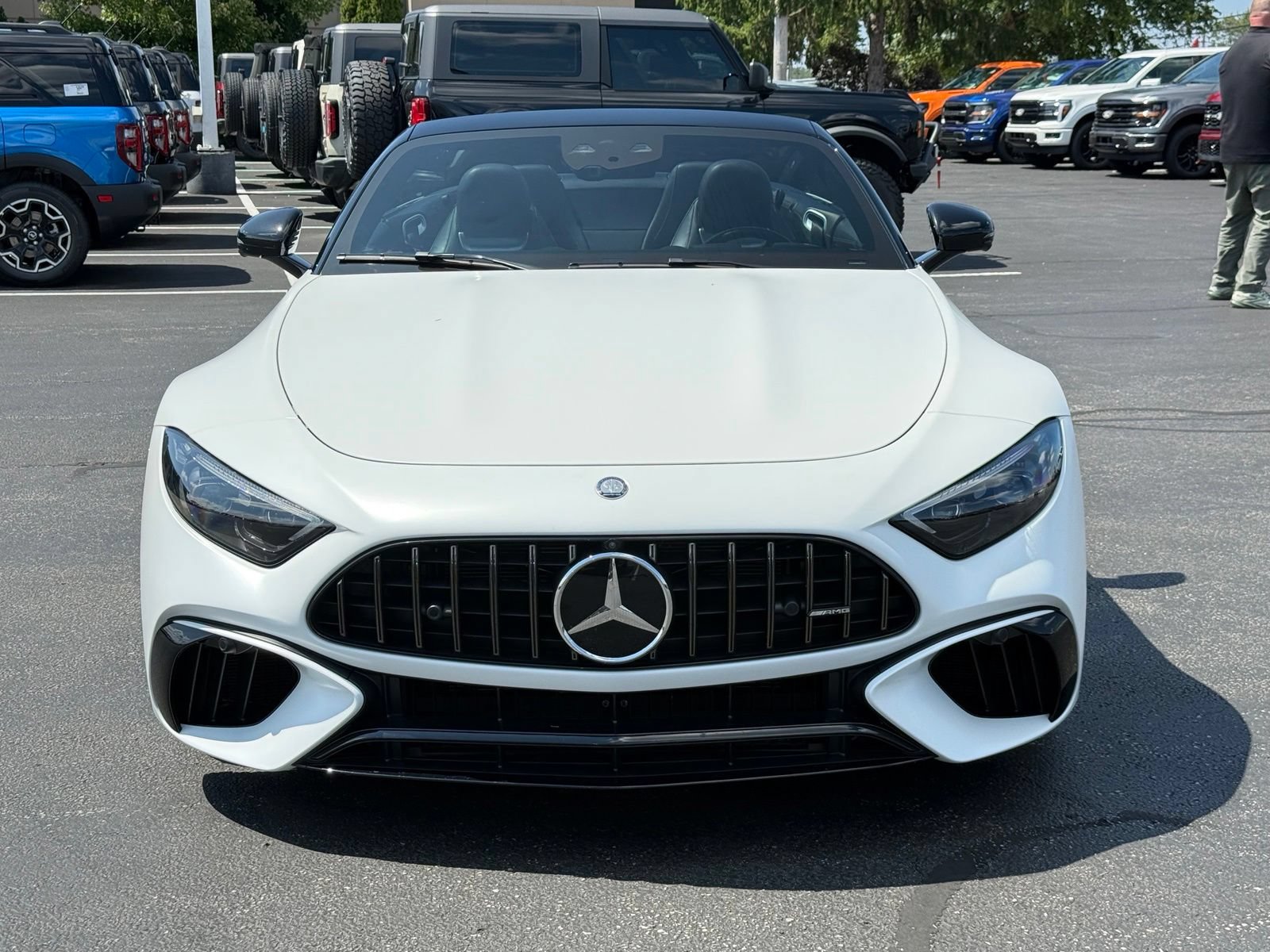 Used 2025 Mercedes-Benz SL 63 AMG S e Performance 4MATIC image 9