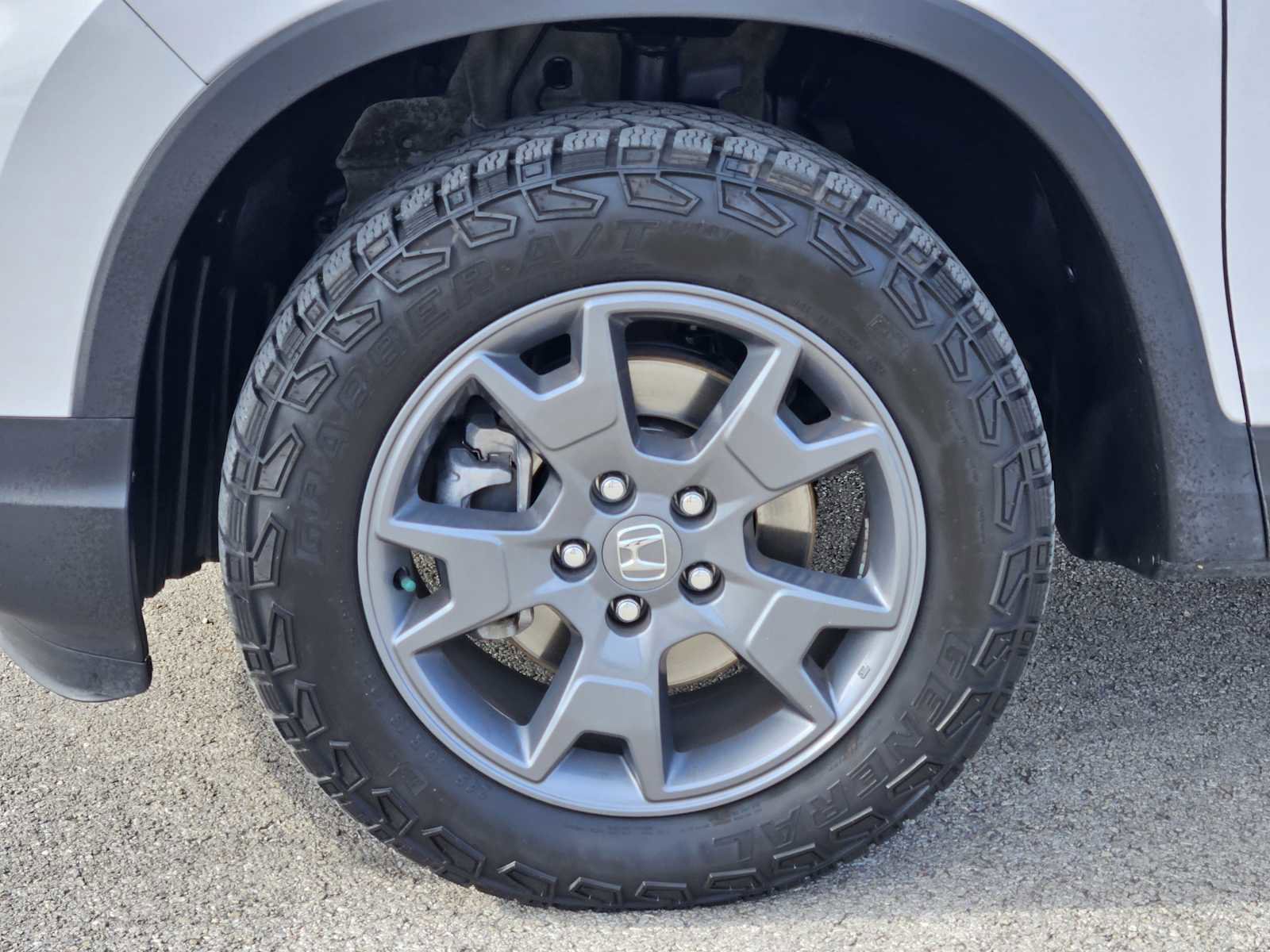 Used 2024 Honda Passport TrailSport image 9