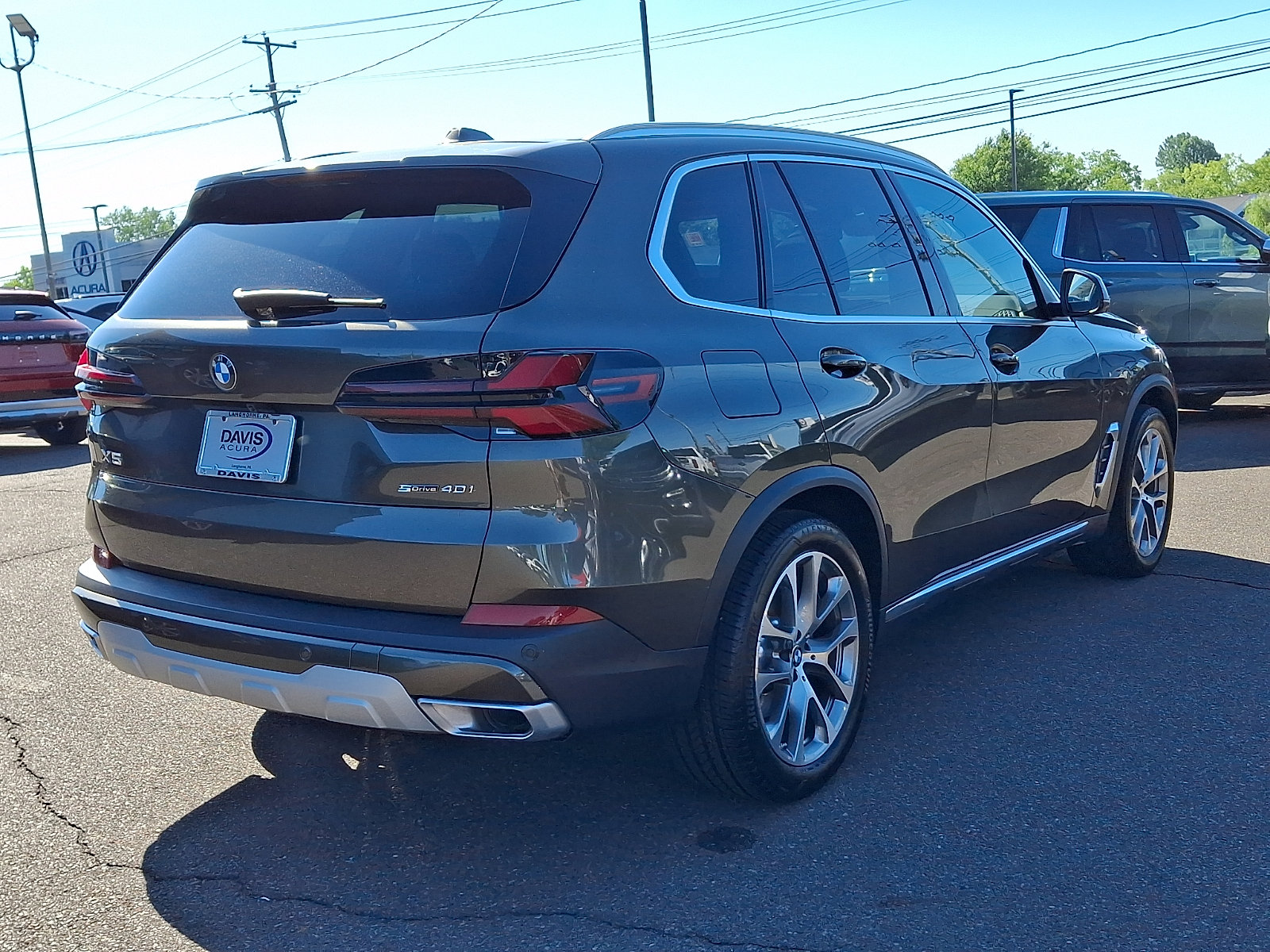 Used 2025 BMW X5 sDrive40i w/ Premium Package RWD image 4
