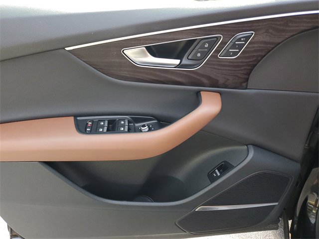 Used 2021 Audi Q7 2.0T Premium Plus w/ Premium Plus Package image 16