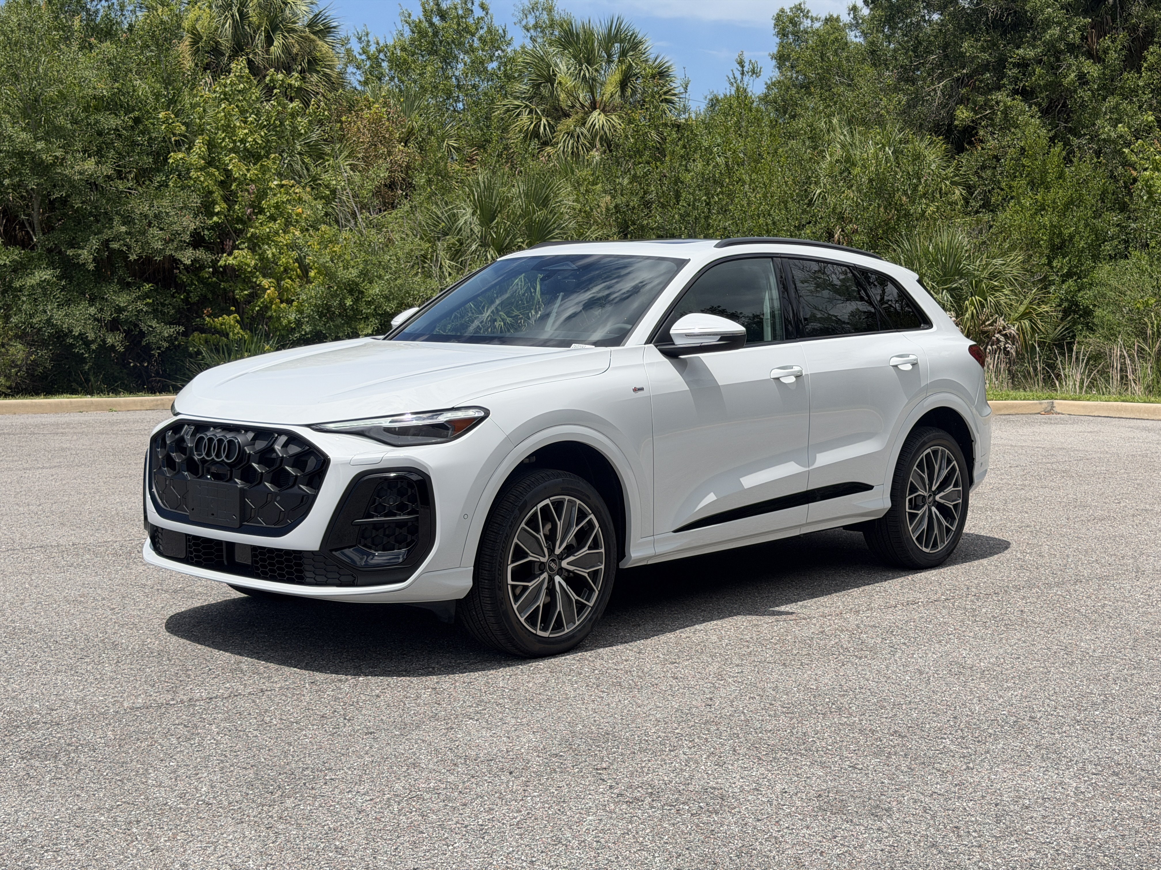 New 2026 Audi Q5 Premium Plus AWD/4WD image 3