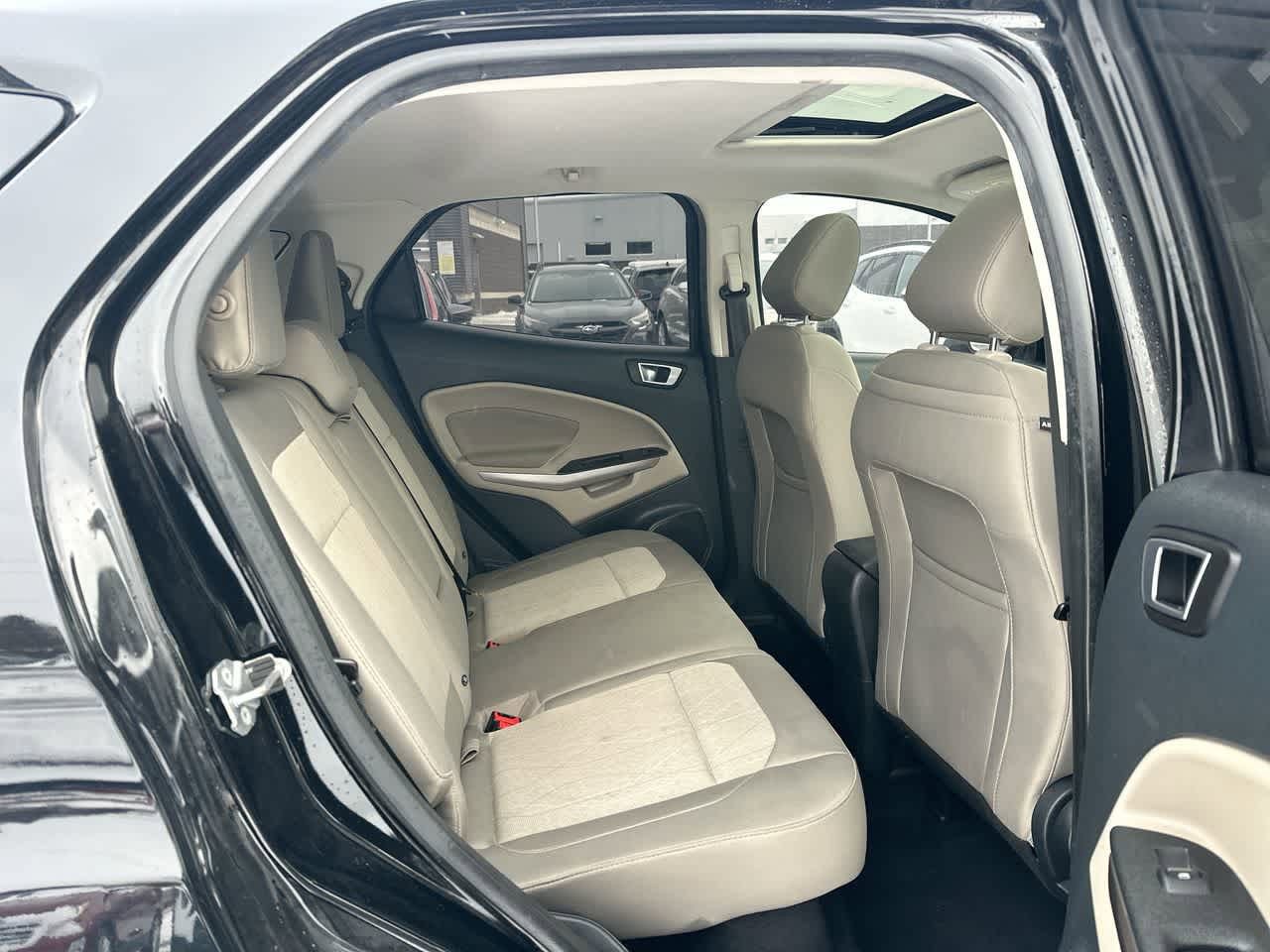 Used 2019 Ford EcoSport SE image 29