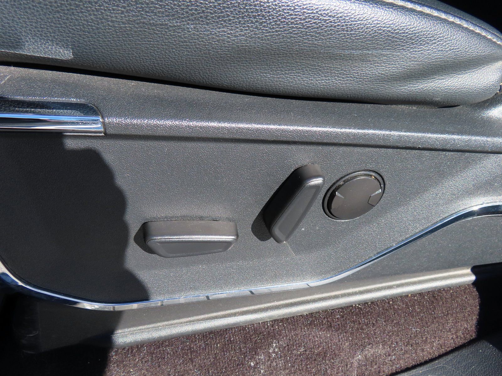 Used 2021 Ford F150 Lariat image 31