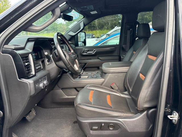 Used 2024 GMC Sierra 2500 AT4 w/ Technology Package AWD/4WD image 7