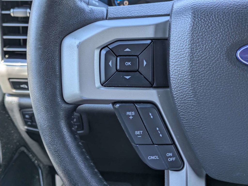 Used 2018 Ford F150 Lariat w/ Equipment Group 502A Luxury AWD/4WD image 27