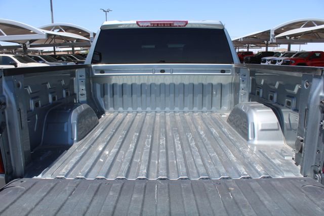 Used 2023 Chevrolet Silverado 1500 RST w/ Z71 Off-Road Package AWD/4WD image 6