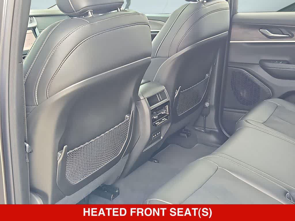 New 2026 Jeep Grand Cherokee Altitude AWD/4WD image 20