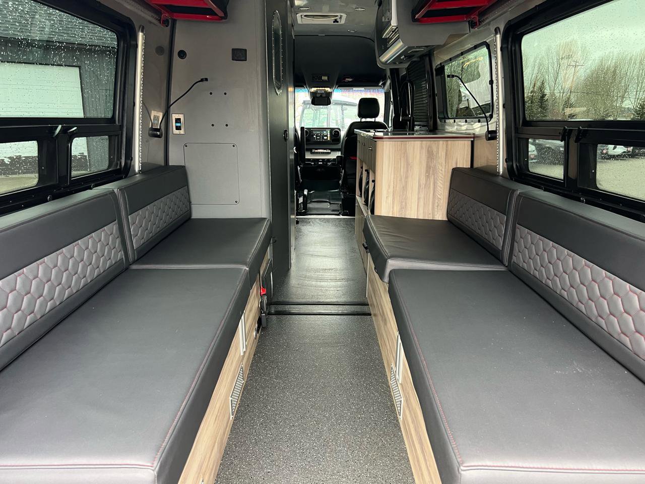 Used 2021 Mercedes-Benz Sprinter 3500 image 25