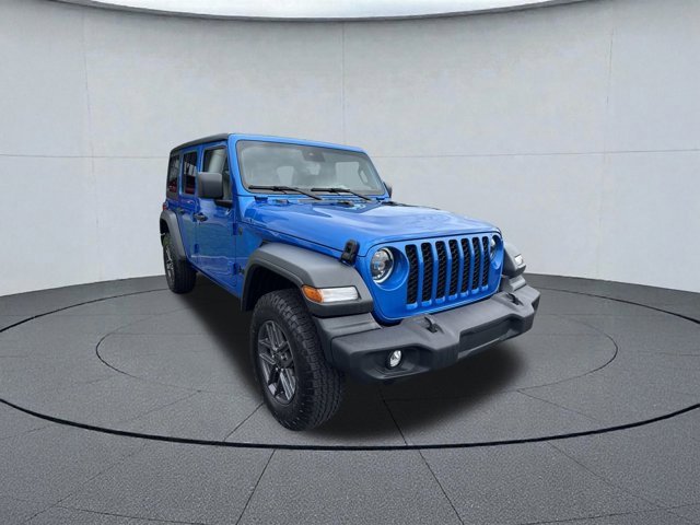 Used 2024 Jeep Wrangler Sport S image 7