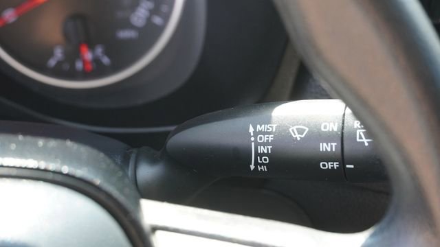Used 2019 Toyota RAV4 LE image 30