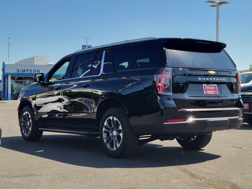 New 2027 Chevrolet Suburban LS RWD image 2