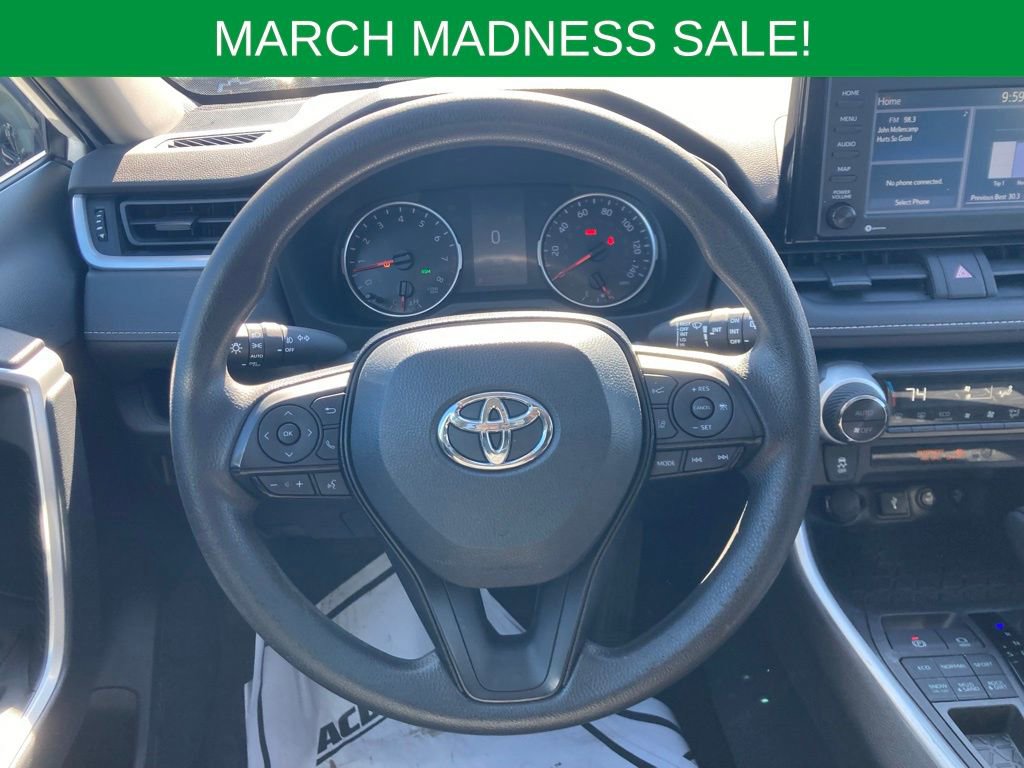 Used 2021 Toyota RAV4 XLE w/ Convenience Package image 13