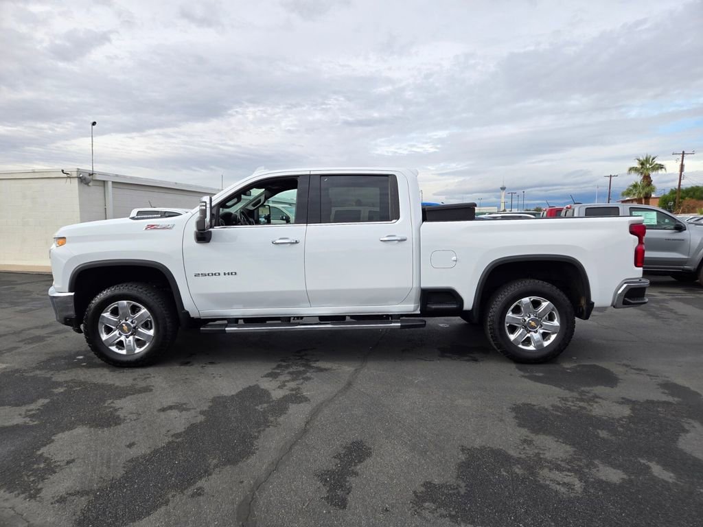 Used 2023 Chevrolet Silverado 2500 LTZ image 3