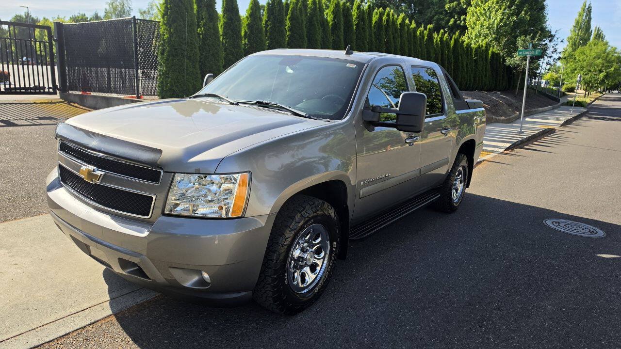 Used 2008 Chevrolet Avalanche LT