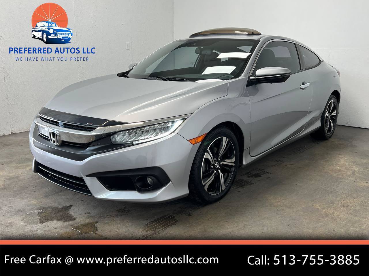 Used 2017 Honda Civic Touring image 1