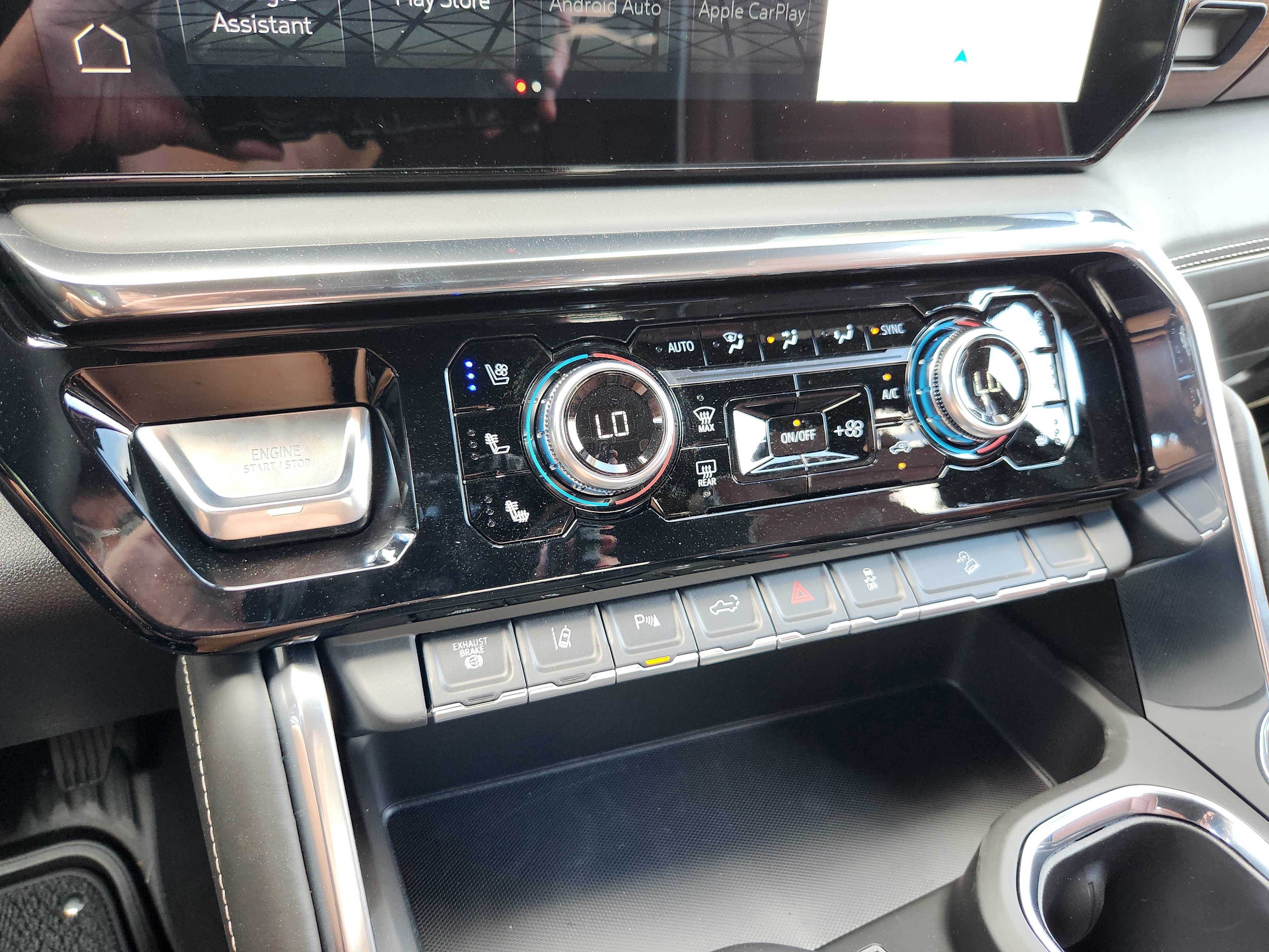 New 2025 GMC Sierra 2500 Denali Ultimate w/ Max Trailering Package image 27