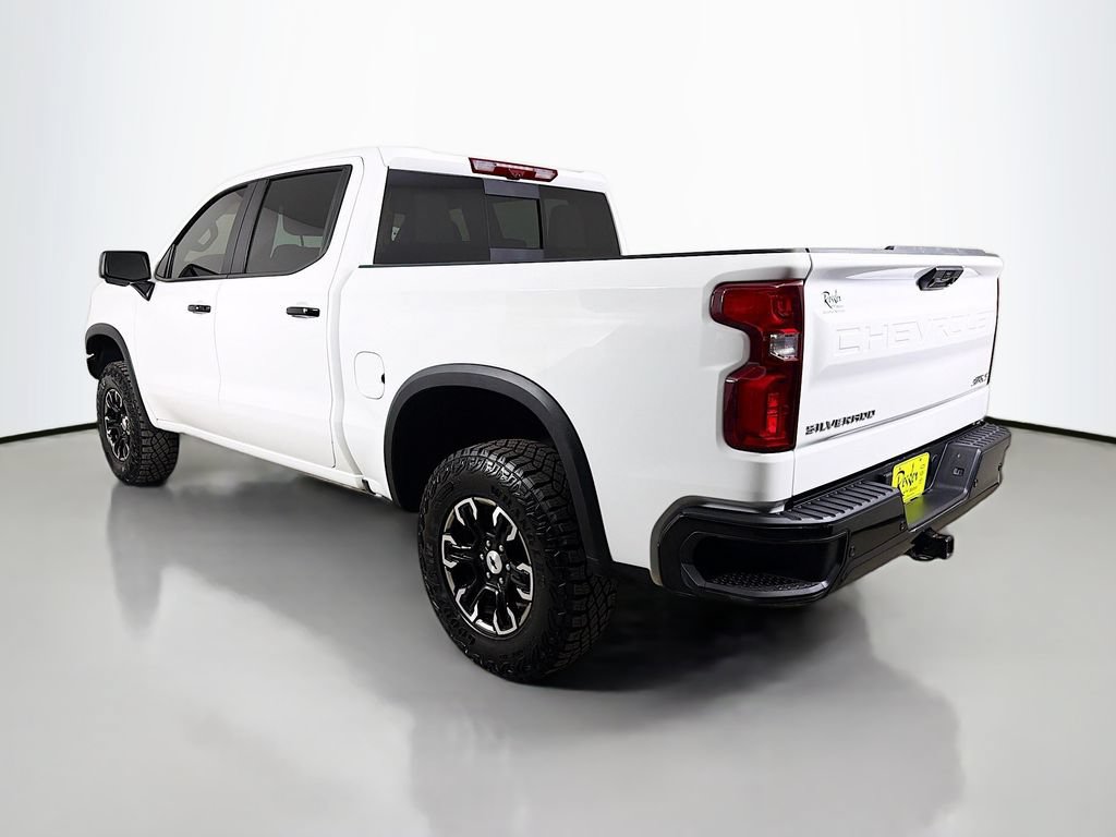 Used 2023 Chevrolet Silverado 1500 ZR2 w/ Technology Package AWD/4WD image 8