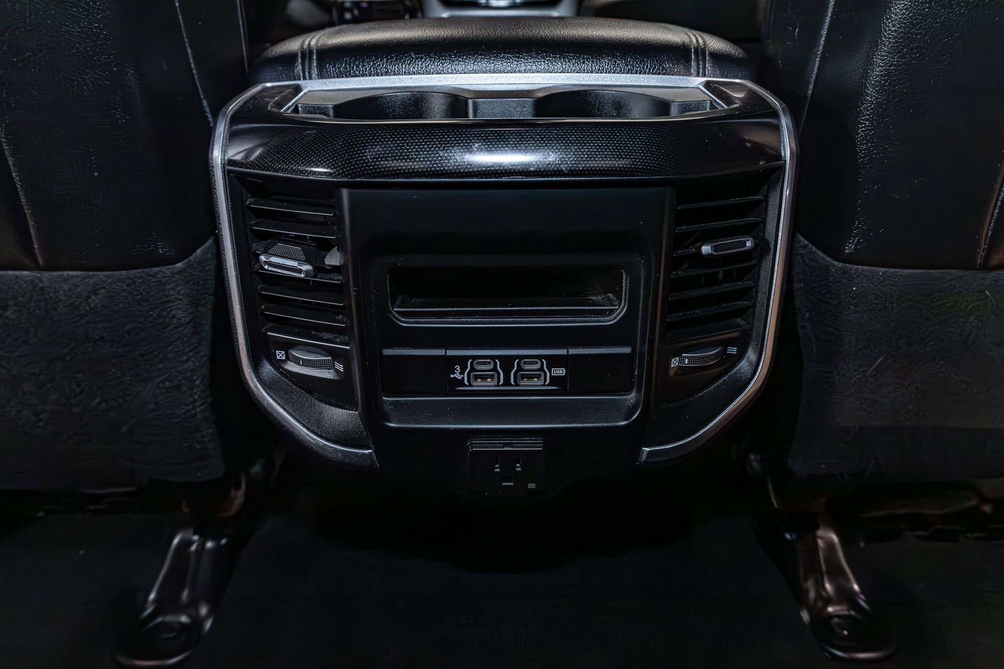 Used 2020 RAM 2500 Laramie image 22