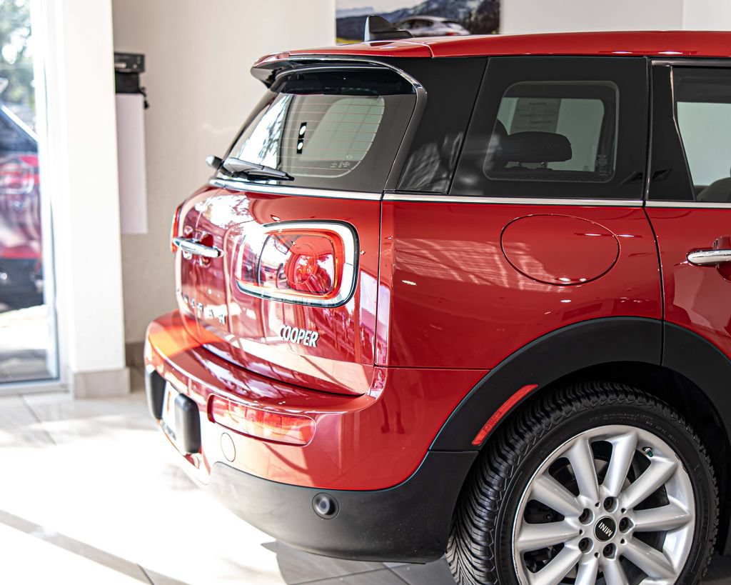 Used 2018 MINI Cooper Clubman ALL4 AWD/4WD image 12
