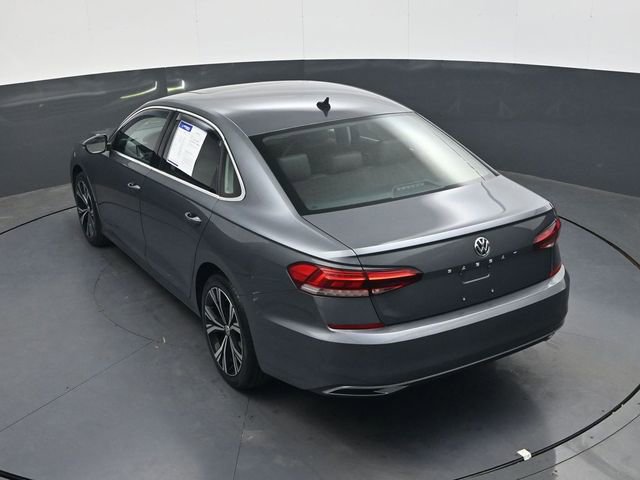 Used 2021 Volkswagen Passat 2.0T SE image 22