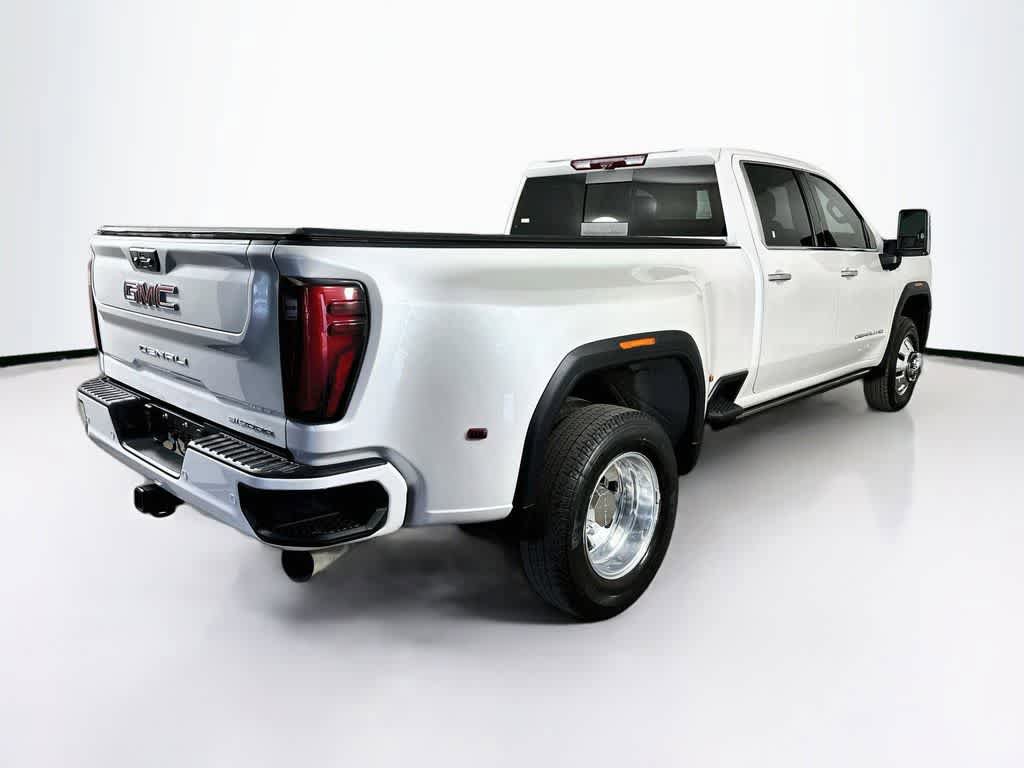 Used 2024 GMC Sierra 3500 Denali w/ Denali Reserve Package AWD/4WD image 24