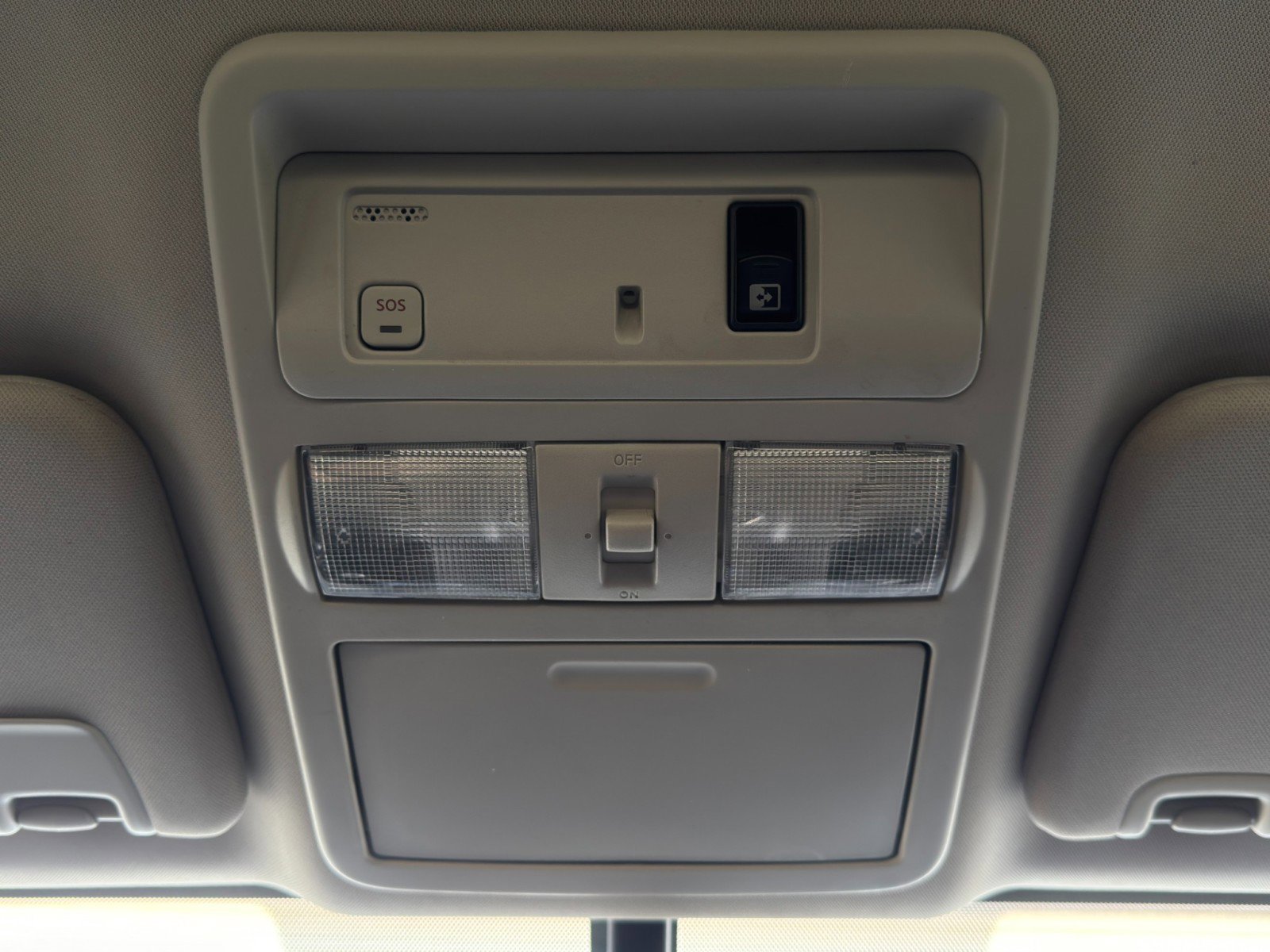 Used 2017 Nissan Titan Platinum Reserve AWD/4WD image 32