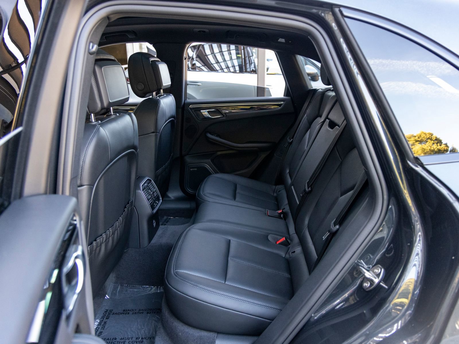 New 2026 Porsche Macan S image 42