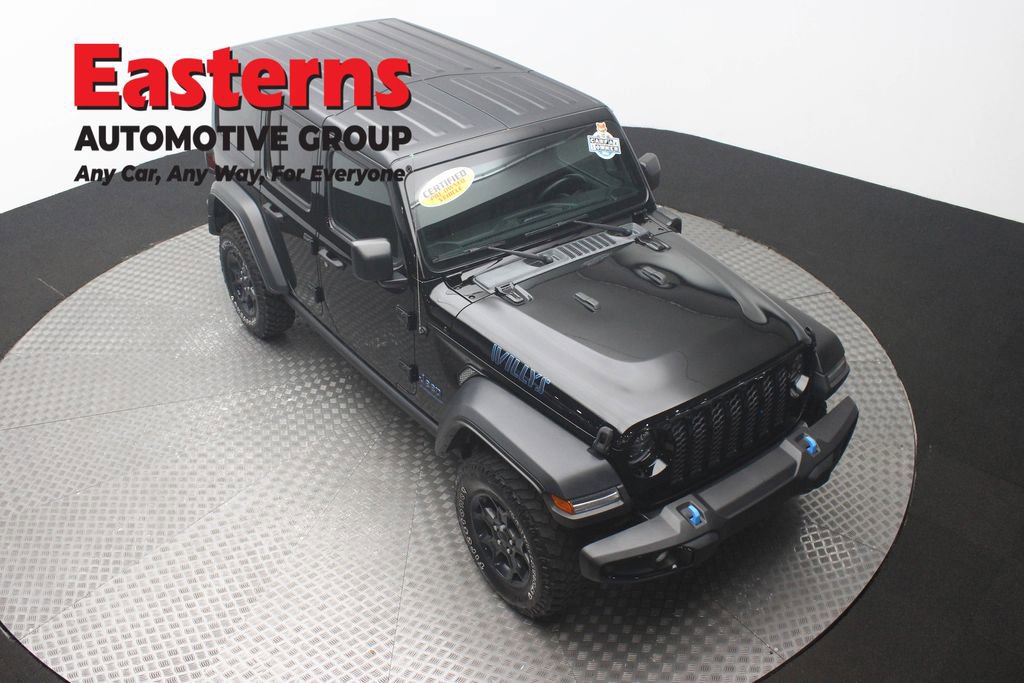 Used 2023 Jeep Wrangler Unlimited w/ Dual Top Group image 3