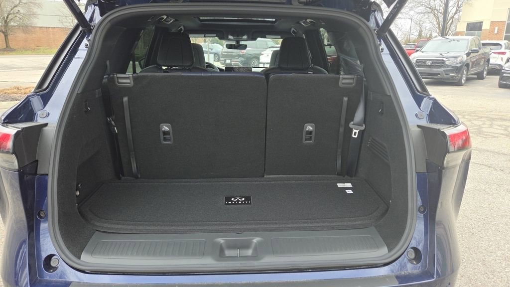 New 2026 INFINITI QX60 Sport w/ Dark Cargo Package image 31