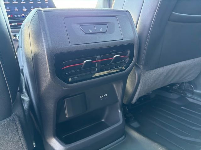 Used 2025 Chevrolet Silverado EV RST AWD/4WD image 21