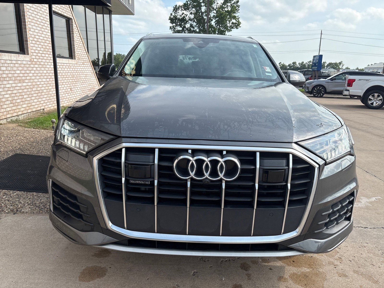 Used 2024 Audi Q7 Premium Plus image 7