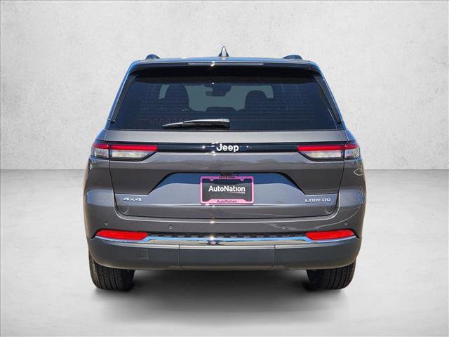 New 2025 Jeep Grand Cherokee Laredo X w/ Trailer Tow Package image 8