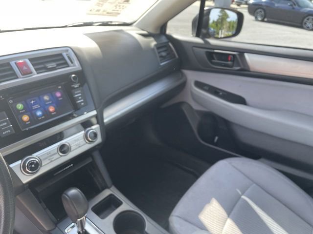 Used 2019 Subaru Outback 2.5i AWD/4WD image 13