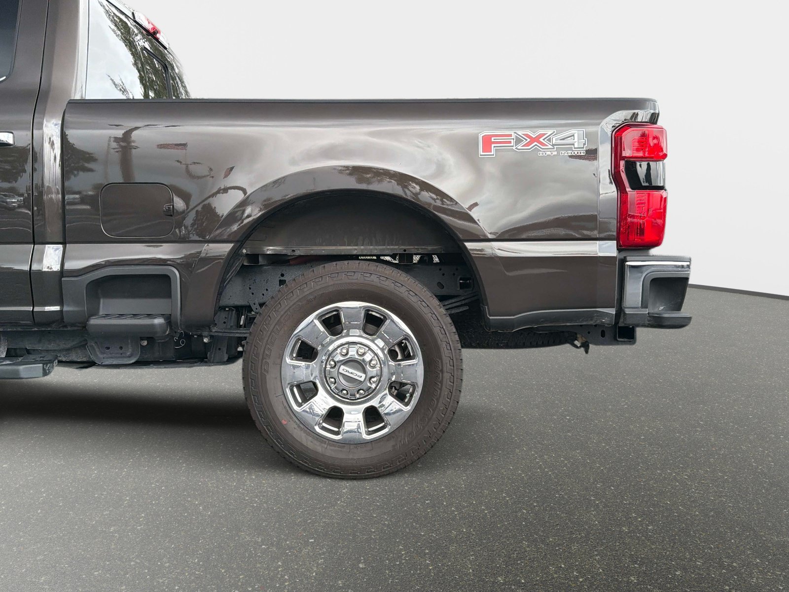 Used 2025 Ford F250 Lariat w/ Chrome Package AWD/4WD image 15
