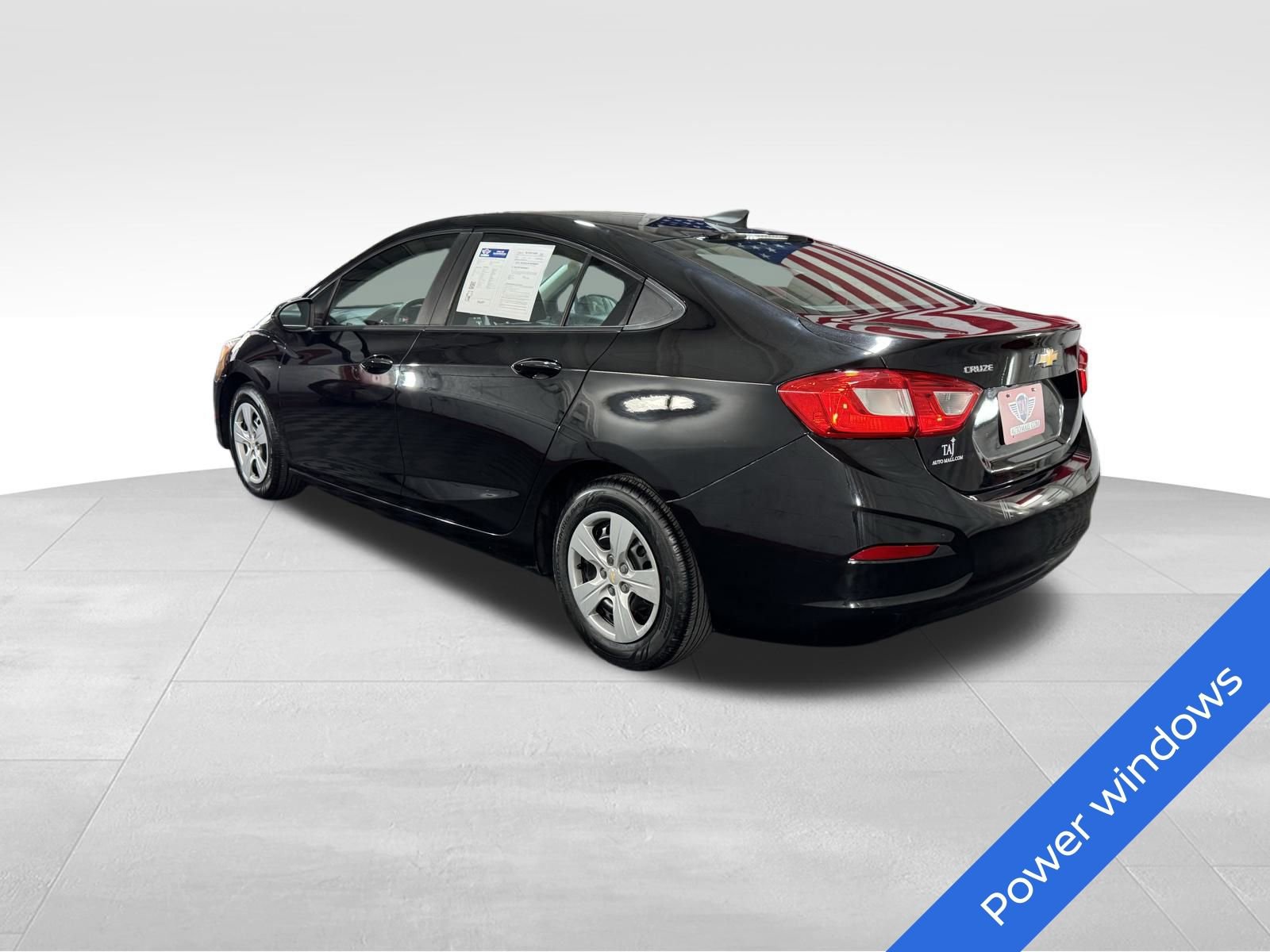 Used 2017 Chevrolet Cruze LS image 6
