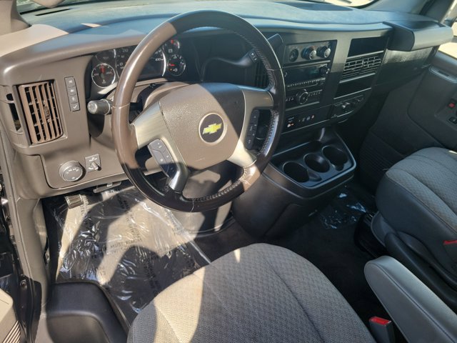 Used 2018 Chevrolet Express 3500 LT w/ LT Preferred Equipment Group RWD image 18