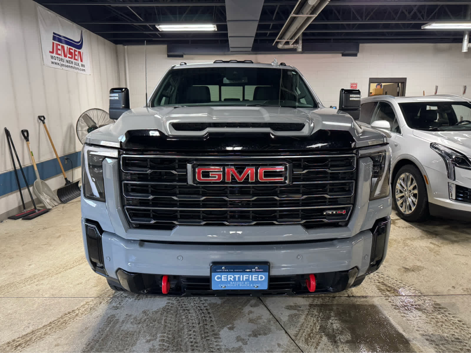 Certified 2025 GMC Sierra 3500 AT4 image 2