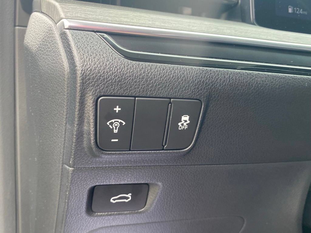 Used 2025 Kia K5 EX FWD image 25