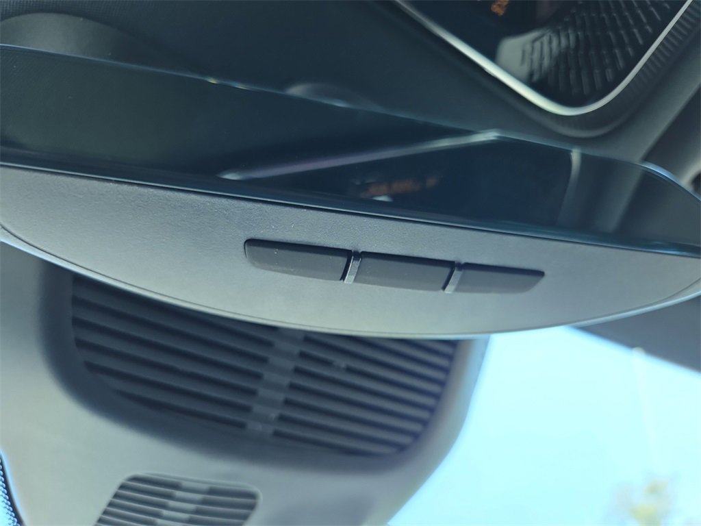 New 2025 Mercedes-Benz GLC 300 4MATIC image 25