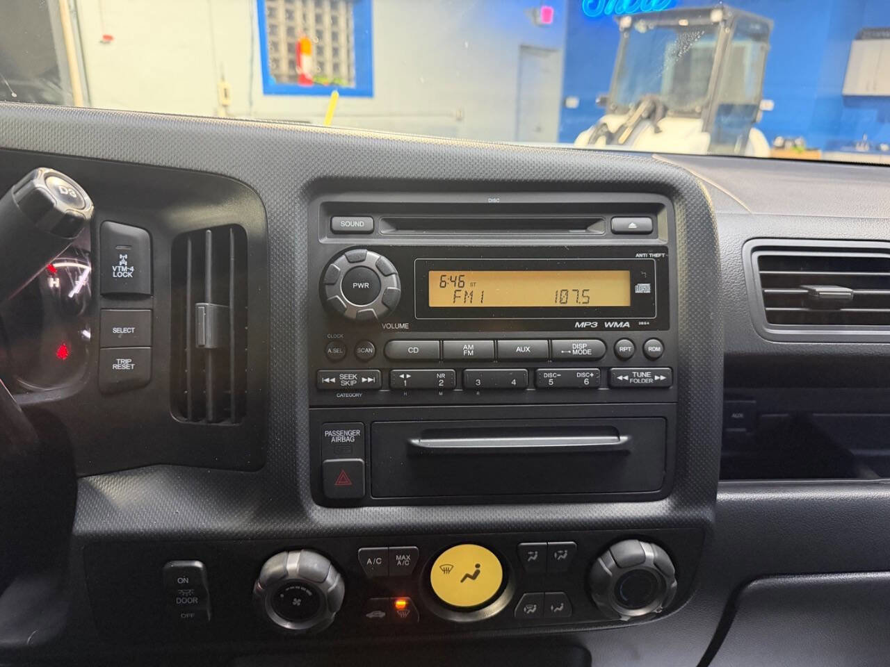 Used 2013 Honda Ridgeline Sport image 23