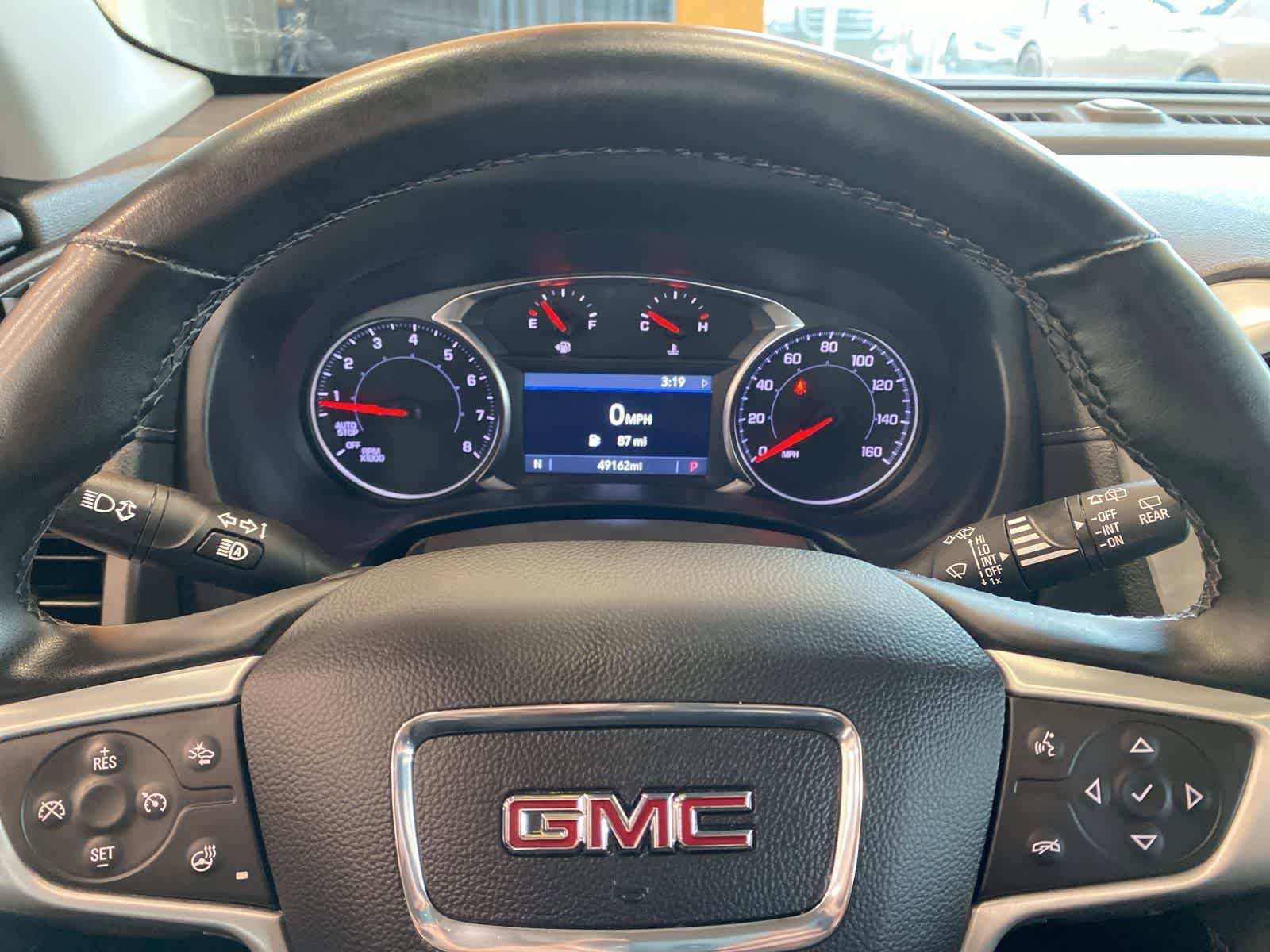 Used 2024 GMC Terrain SLT FWD image 19