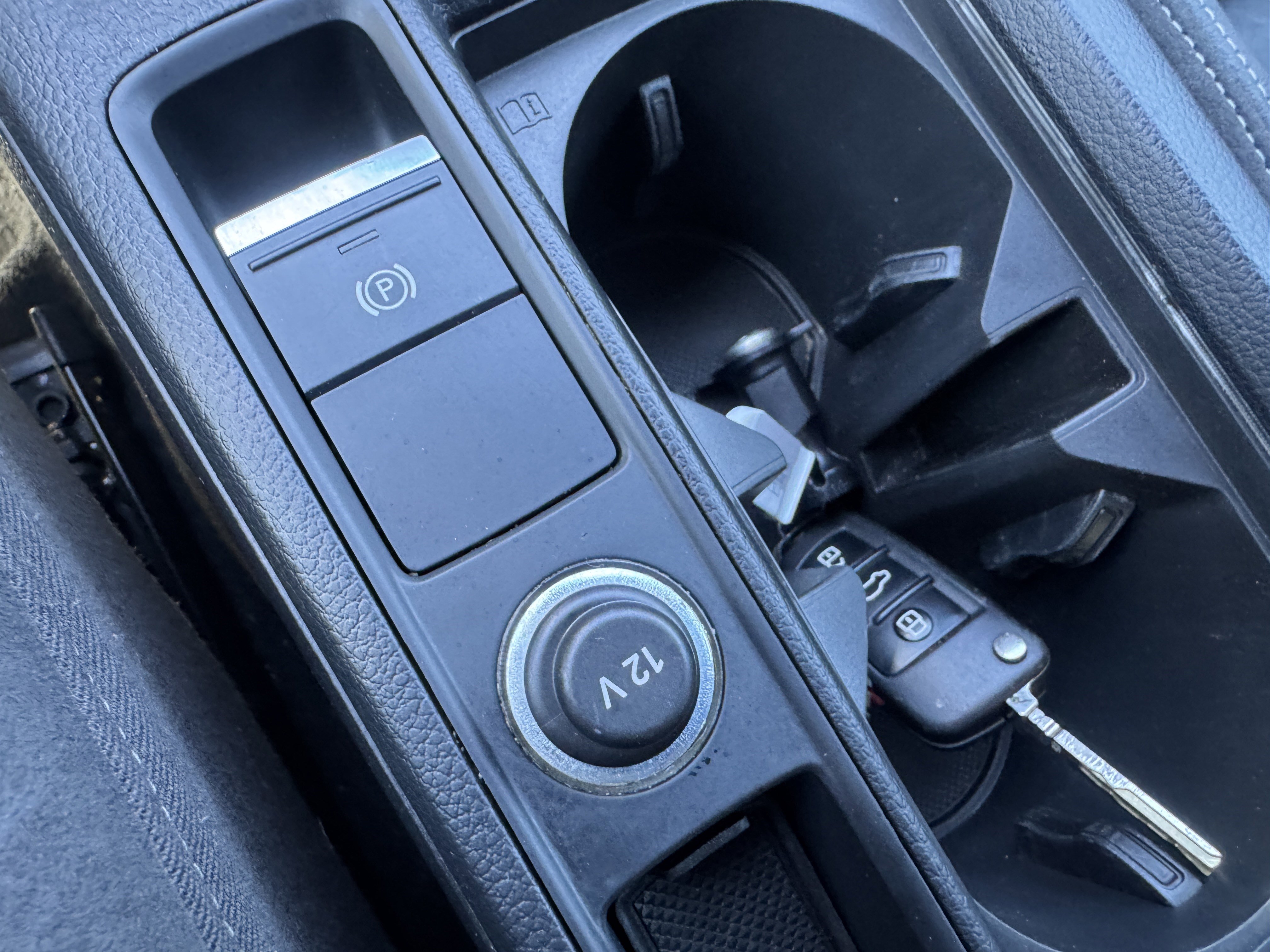 Used 2020 Audi Q3 2.0T Prestige w/ Prestige Package image 31