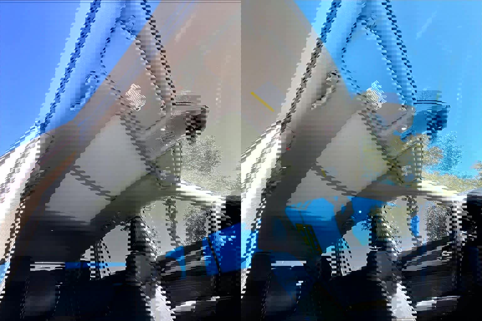 Used 2021 Volkswagen Atlas SEL Premium w/ MDO Package (Bench Seat) image 13