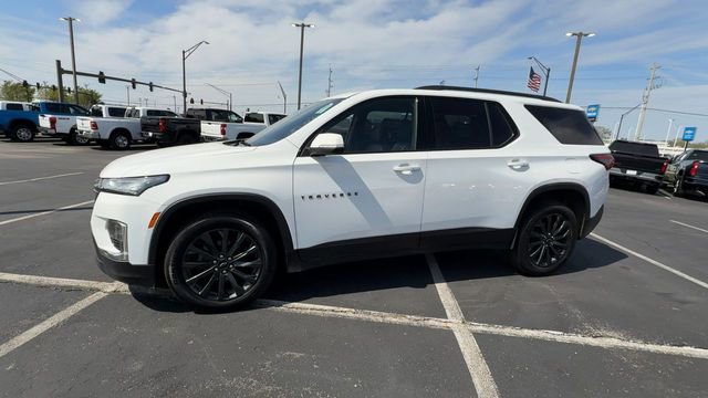 Used 2023 Chevrolet Traverse RS AWD/4WD image 4